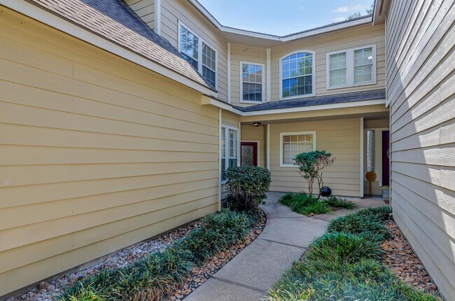 Photo - 126 Wintergreen Trail