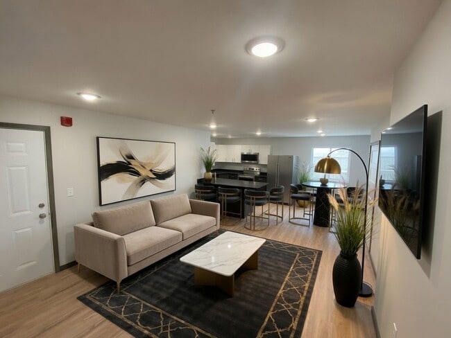 Photo - 1104 Lincoln Ave Unit Lincoln Lofts