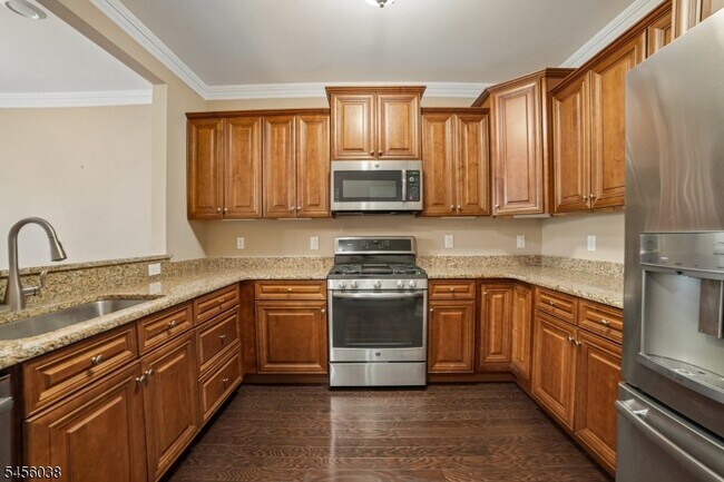 Photo - 4108 Hoover Ln
