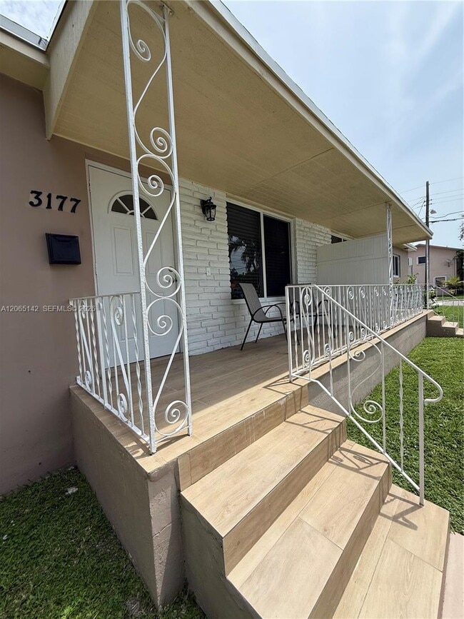 Photo - 3177 SW 27th Terrace Unit 3177