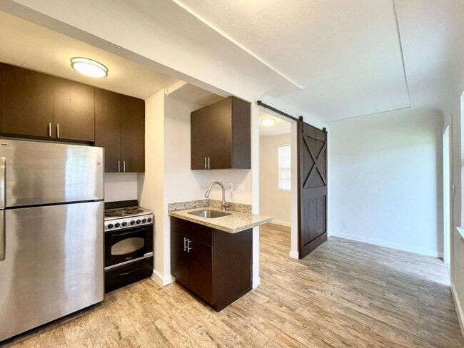 Photo - Spacious Studio Duplex