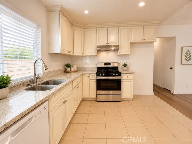 Photo - 118 Corta Cresta Dr