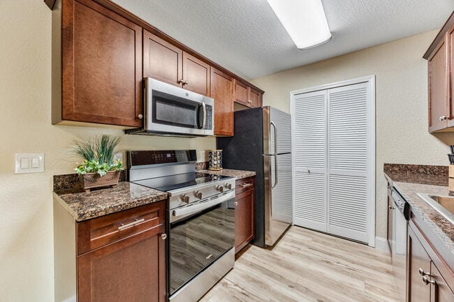 Photo - 3512 D'Avinci Way Unit 1013
