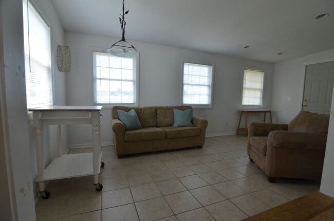 Photo - ADORABLE SINGLE FAMILY HOME IN SELBYVILLE