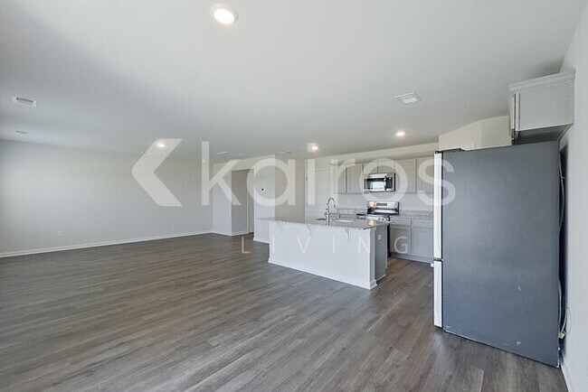 Photo - 39 Springdale Rd