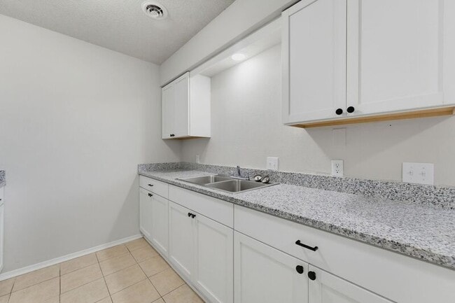 Photo - 1247 W Sunset Dr