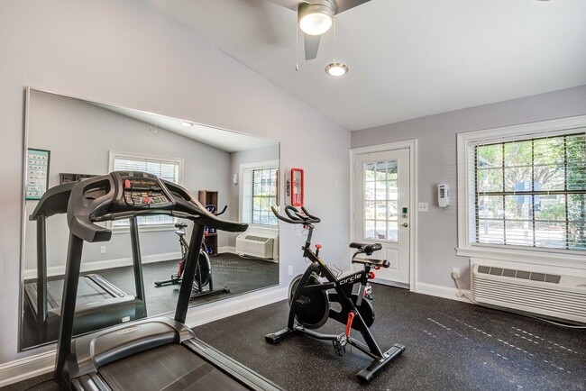 Sherwood Oaks Apartments