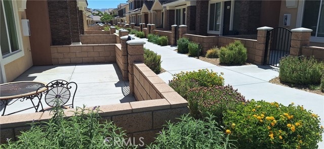 Photo - 16854 Muscatel St