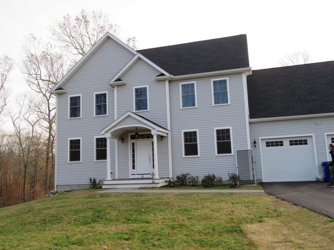 Building Photo - 11 Kathryn Ct Rental