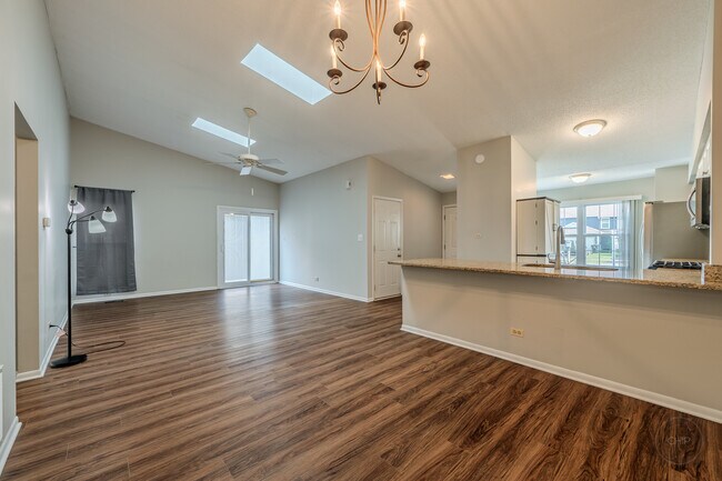 Photo - 1846 Shetland Rd