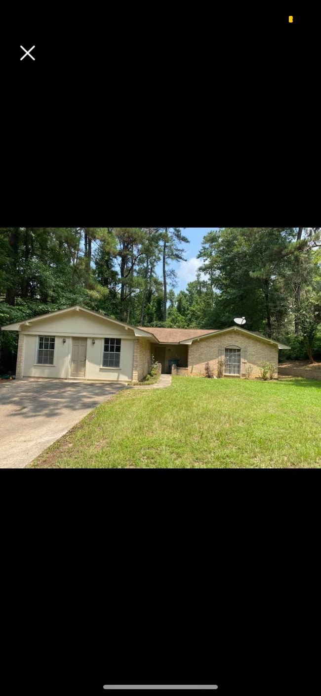 Photo - 1529 Shelton Dr House