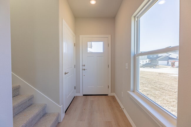 Photo - 1601 Casuarina Dr