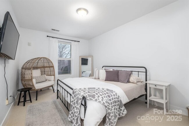 Photo - 630 Calvert St Unit 409