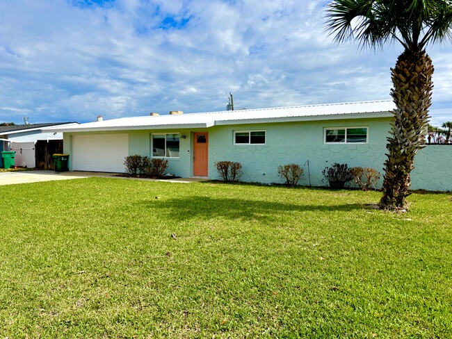 Photo - 2050 Neptune Rd