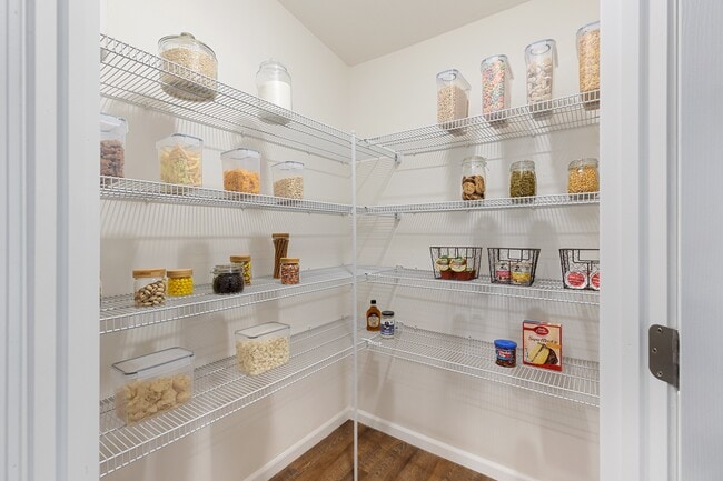 Photo - Redwood Greenwood