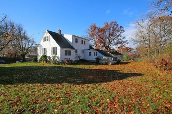 Photo - 113 Benjamin Rd