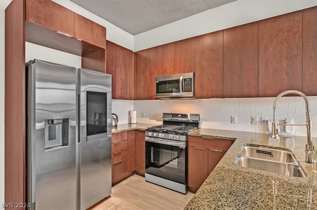 Photo - 353 E Bonneville Ave Unit 303