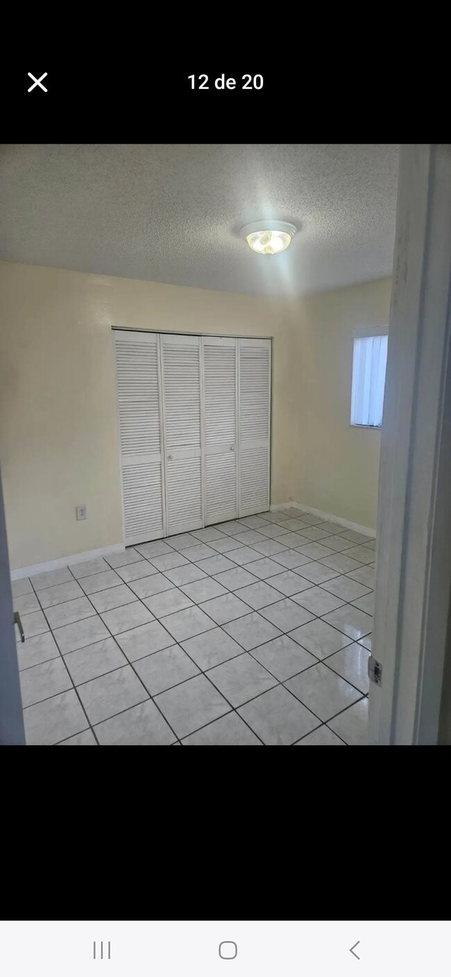 Photo - 2686 W 74th St