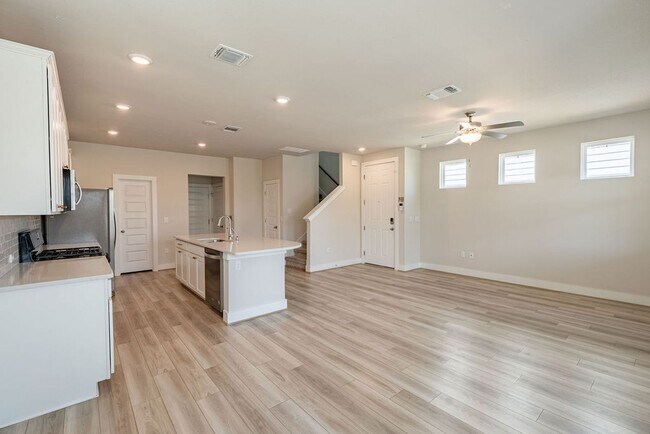 7400 Travertine Spring Dr