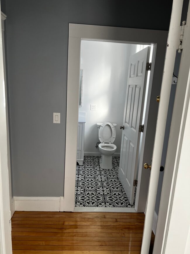 Photo - 512 Franklin St Unit A