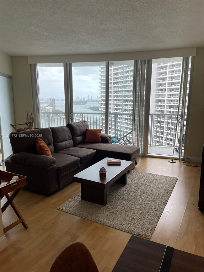 Photo - 1750 N Bayshore Dr Unit 2802