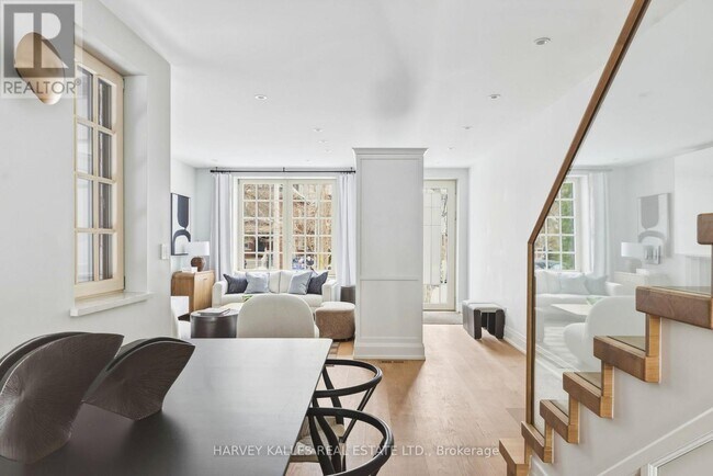 Photo - 94 B ADMIRAL ROAD