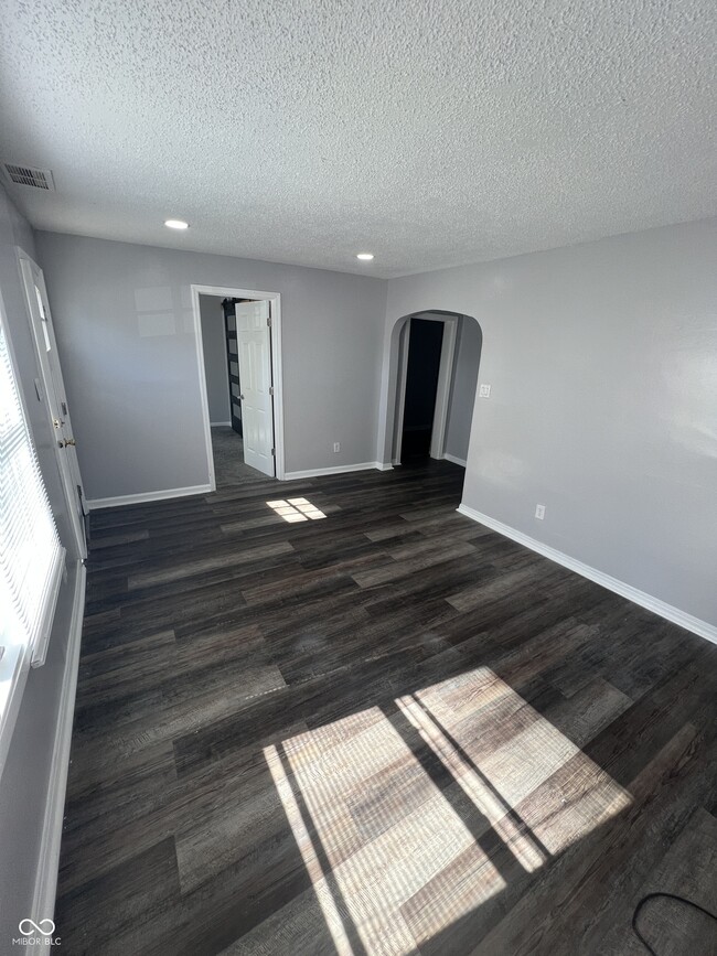 Photo - 1402 E Willard St