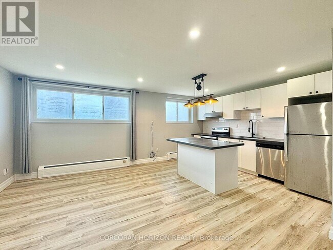 Photo - 413 Hazel St