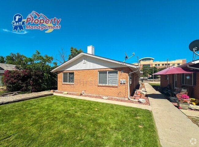 Building Photo - 624 NW 1st St Unit #A Rental