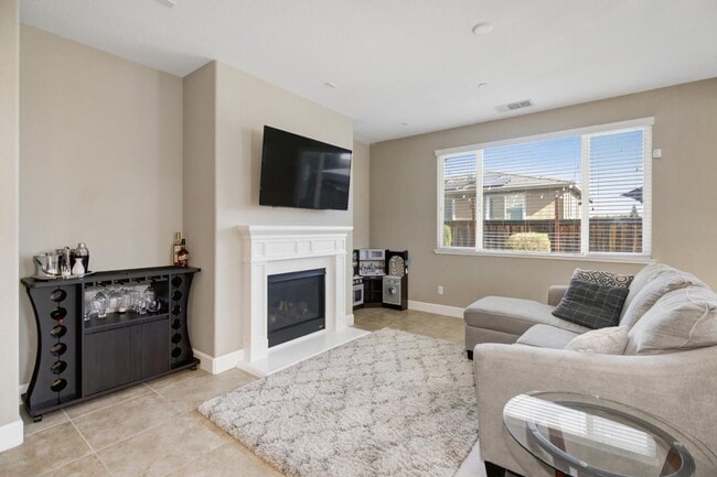 Photo - 6200 Crosshaven Ct