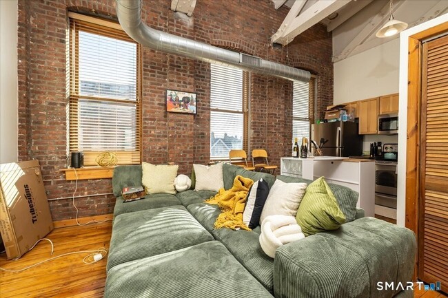 Building Photo - 325 Lafayette St Unit 1302