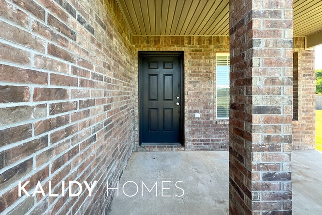 Photo - 1690 Bartlett Dr