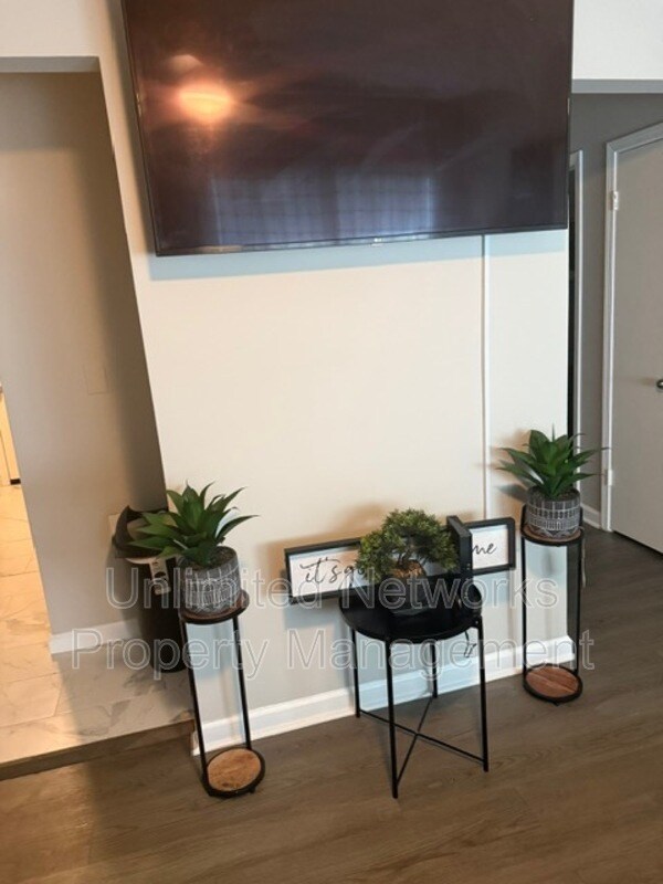 151 Lawton St SW