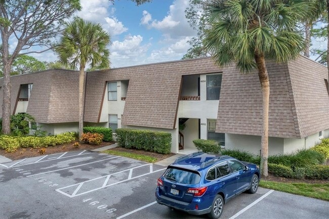 Photo - 4602 Ringwood Meadow Unit 13