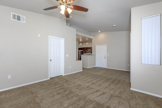 Renovated Red Rock 683 SQFT 1 Bed 1 Bath