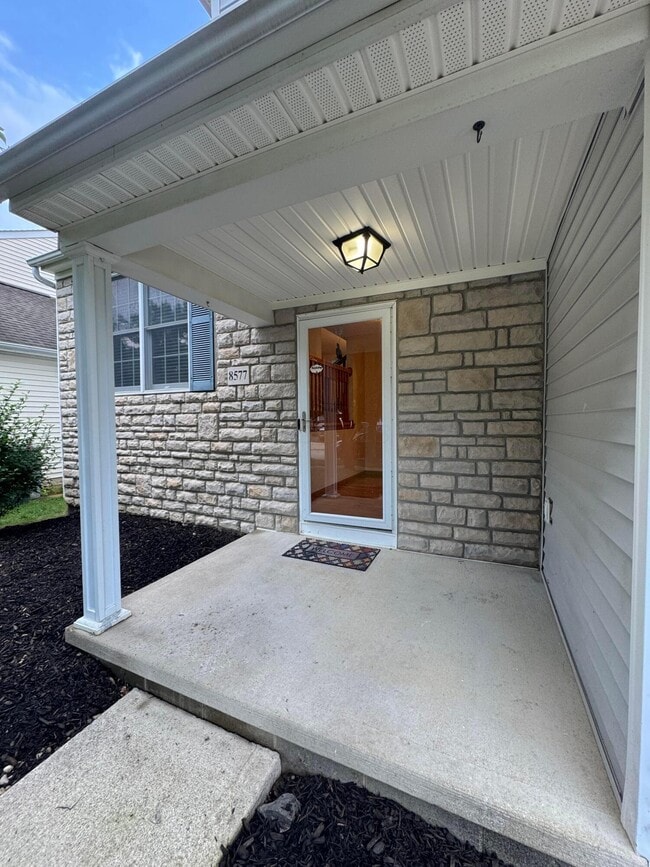 Photo - 8577 Clover Glade Dr