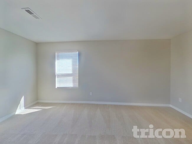 Photo - 8965 Vanderwood Rd