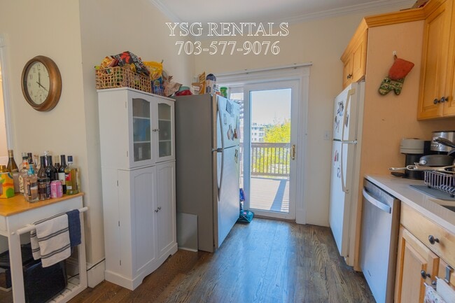 98 Prospect St