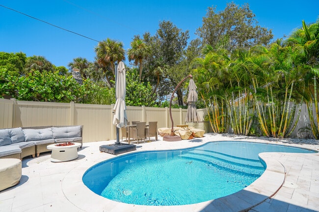 Photo - 1804 Pass a Grille Way