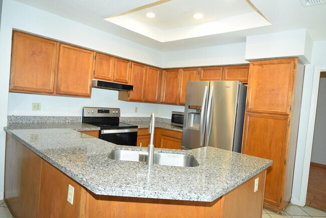 Photo - 2250 W Rockwell Dr