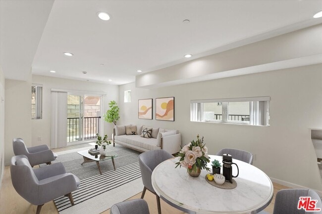 Photo - 1409 N Hobart Blvd Unit 104