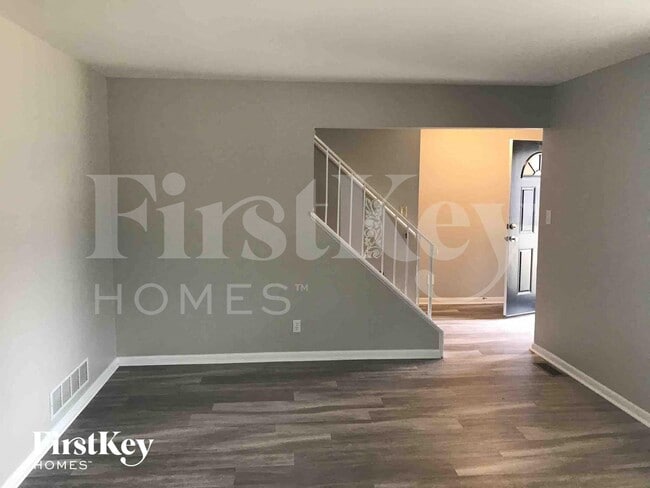 Photo - 1758 Hilltree Dr