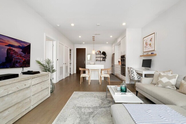 Photo - 1405 W St NW Unit 302