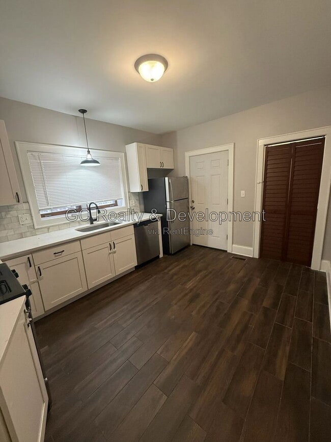 Photo - 2326 W 25th St Unit 1