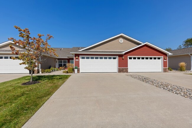 Redwood Grand Blanc
