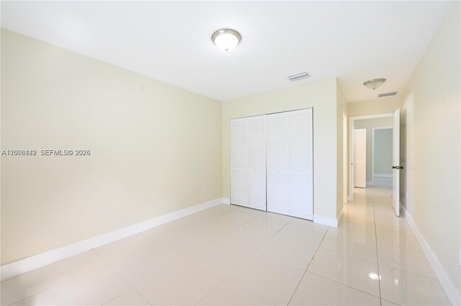 Photo - 4477 NW 23rd Ave Unit up