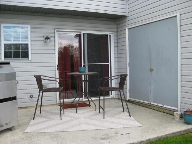 Photo - 214 Magnolia Dr