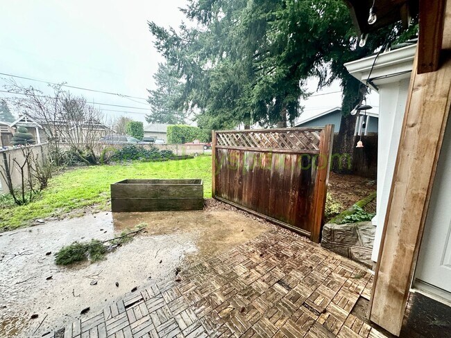 Photo - 10342-6935 Unidad A