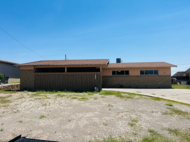 Building Photo - West side views
