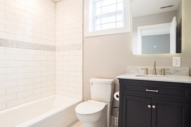 Photo - 40 Champney St Unit A